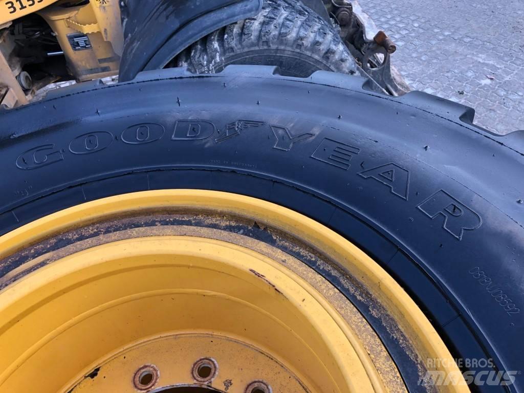 Goodyear 750/65R25 Reifen