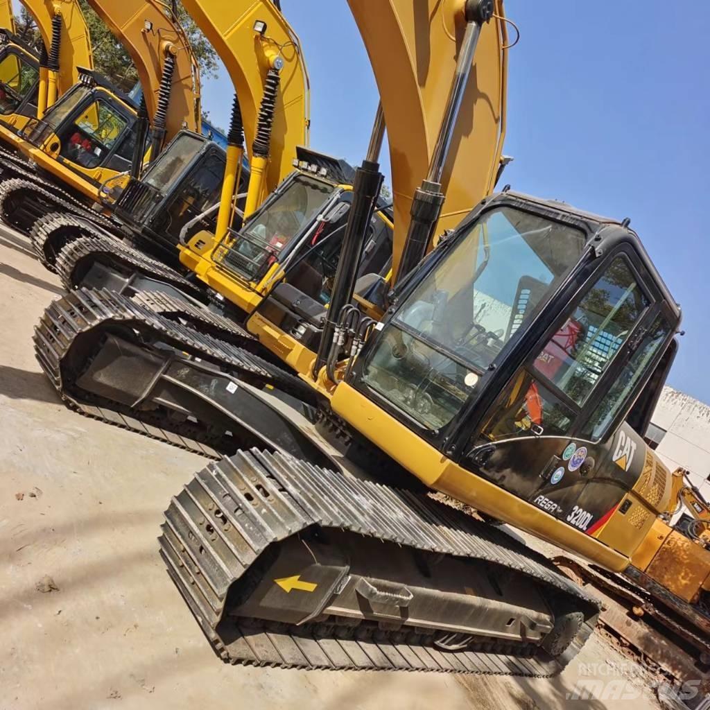 CAT 320 D Raupenbagger