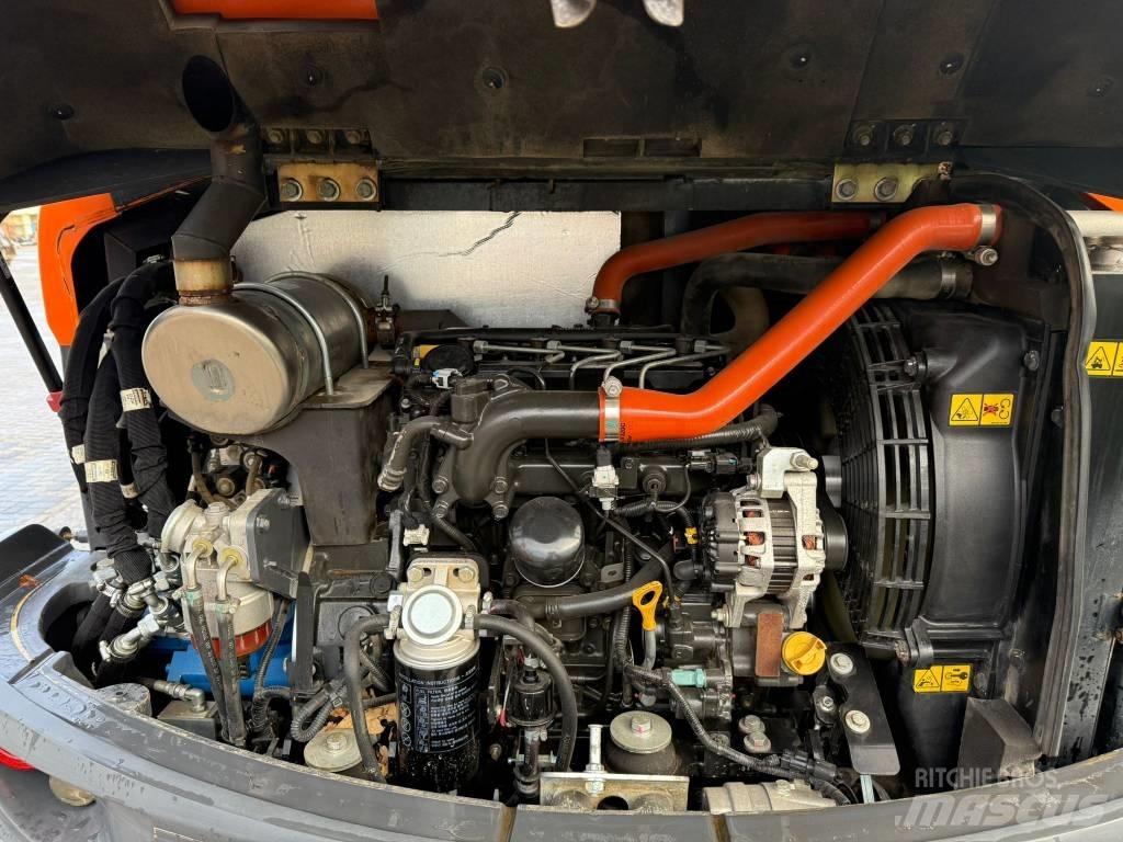 Doosan DX 57 W Mobilbagger