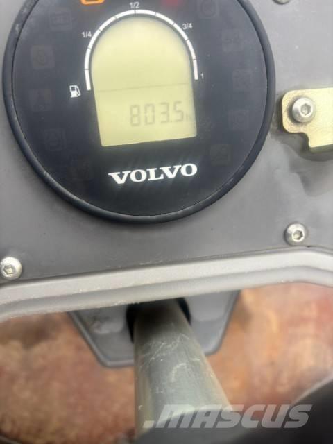 Volvo DD 25 B Tandemwalzen