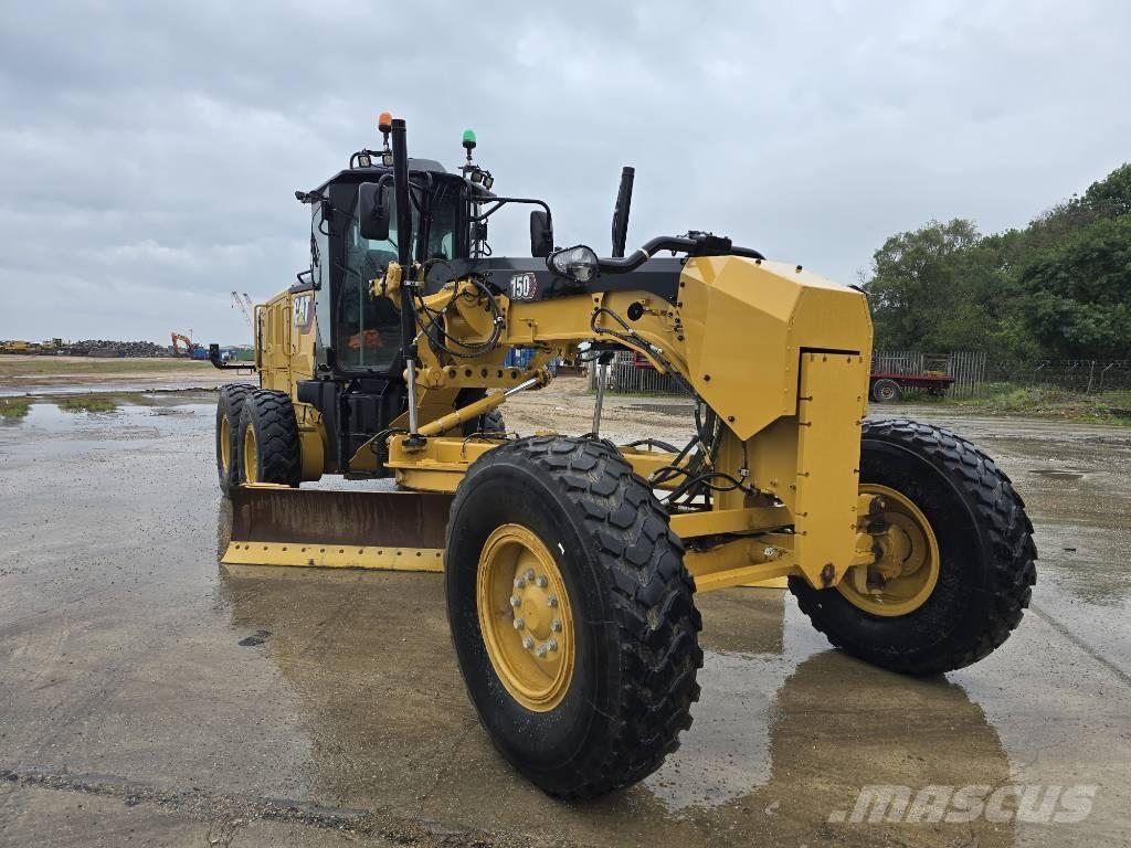 CAT 150 Grader