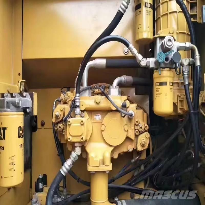 CAT 325 D Raupenbagger