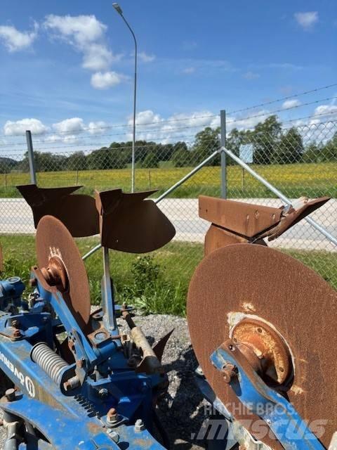 Överum BX 3875H Wendepflüge