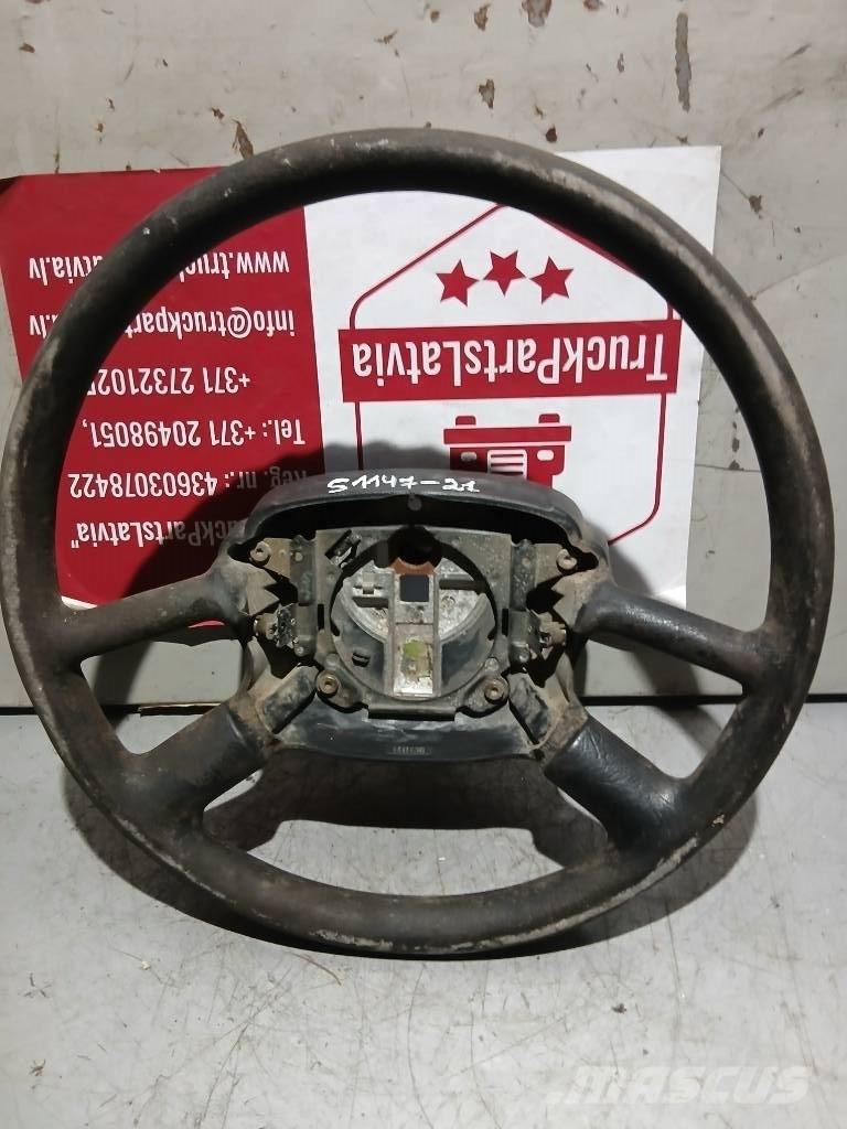 Scania 124   1411436 Kabinen