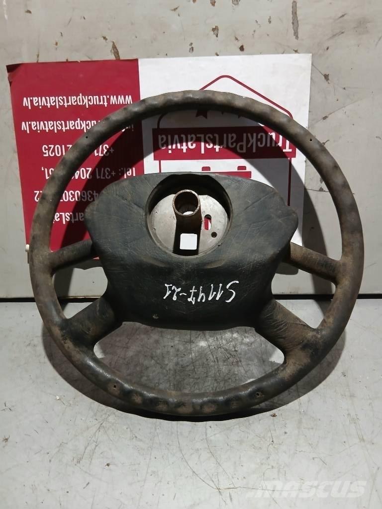 Scania 124   1411436 Kabinen