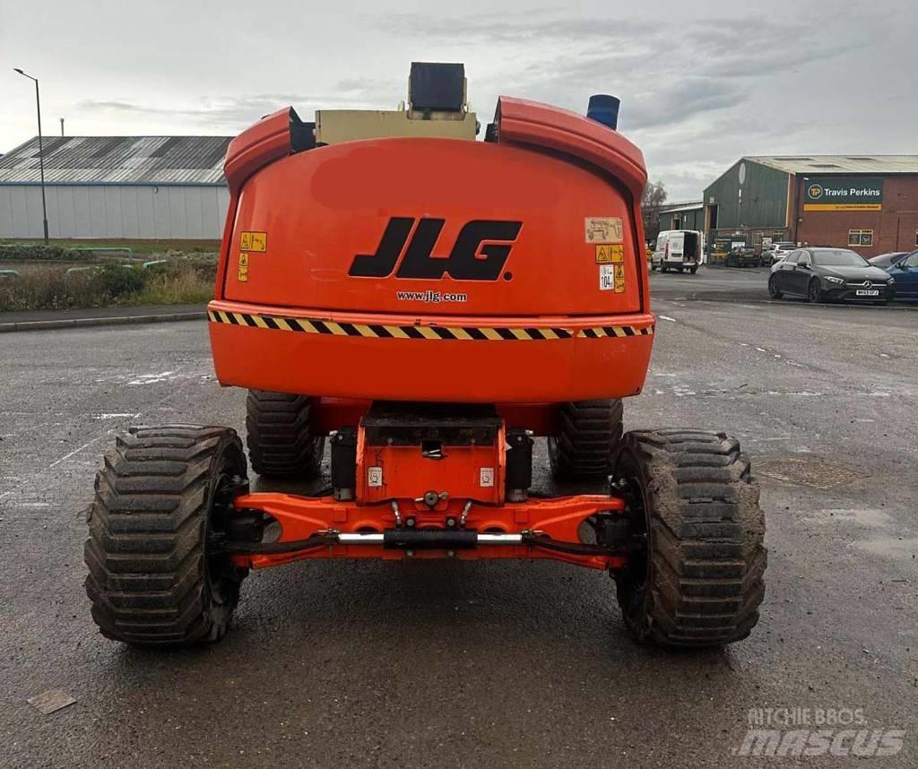 JLG 450 AJ Gelenkteleskoparbeitsbühnen
