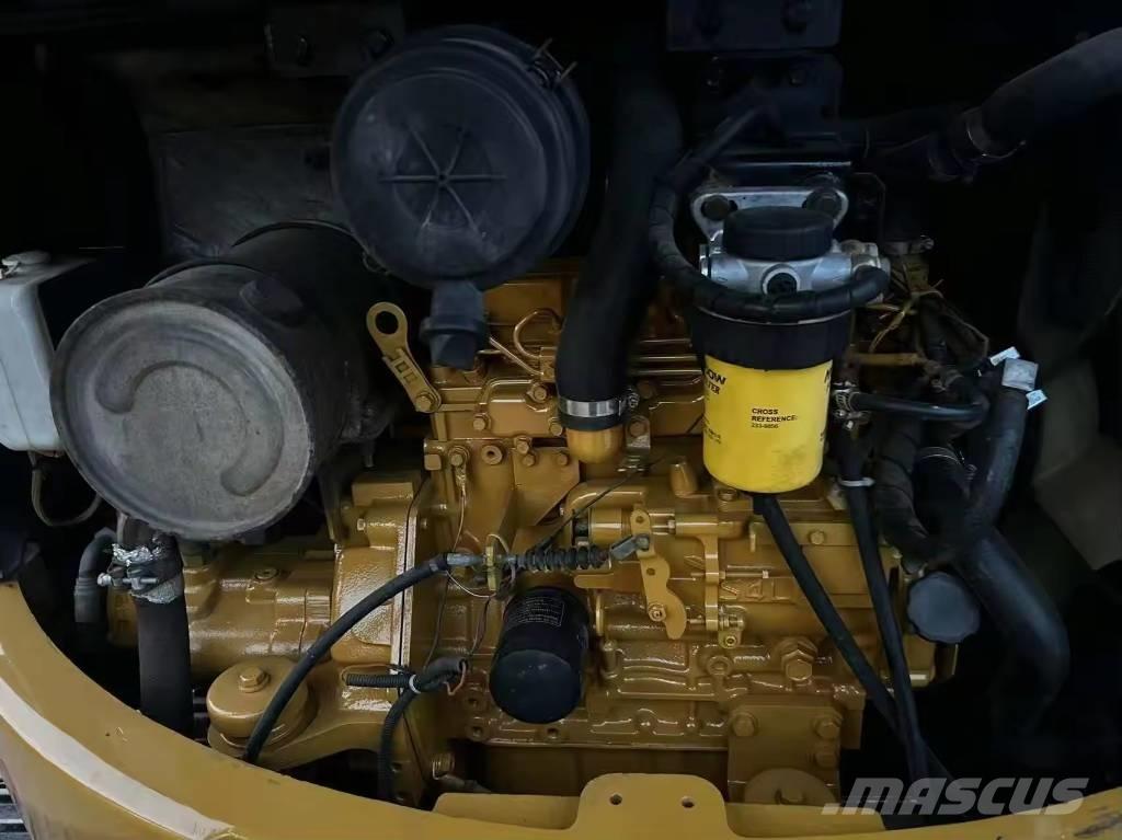 CAT 304 CR Minibagger < 7t