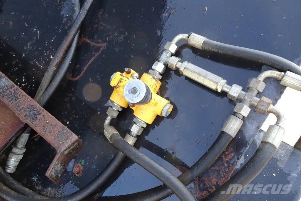  Boxenstrooier .RZ Sonstige Landmaschinen