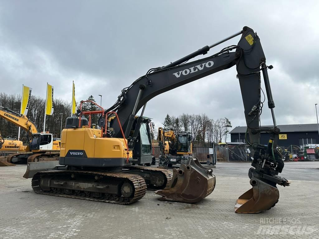 Volvo ECR 235 E LC Raupenbagger