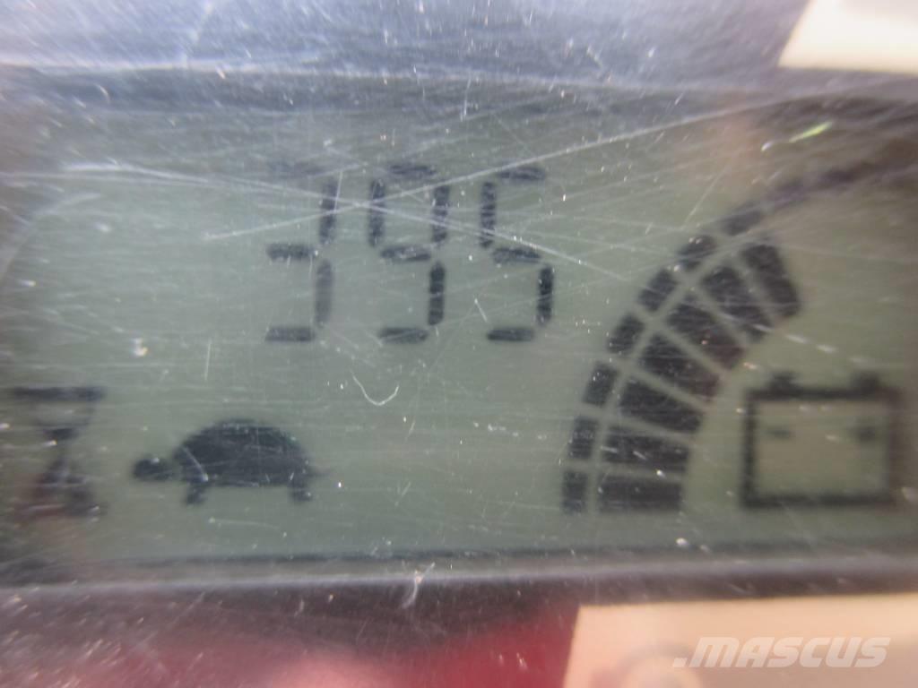 JLG Toucan 8 E Personenaufzüge