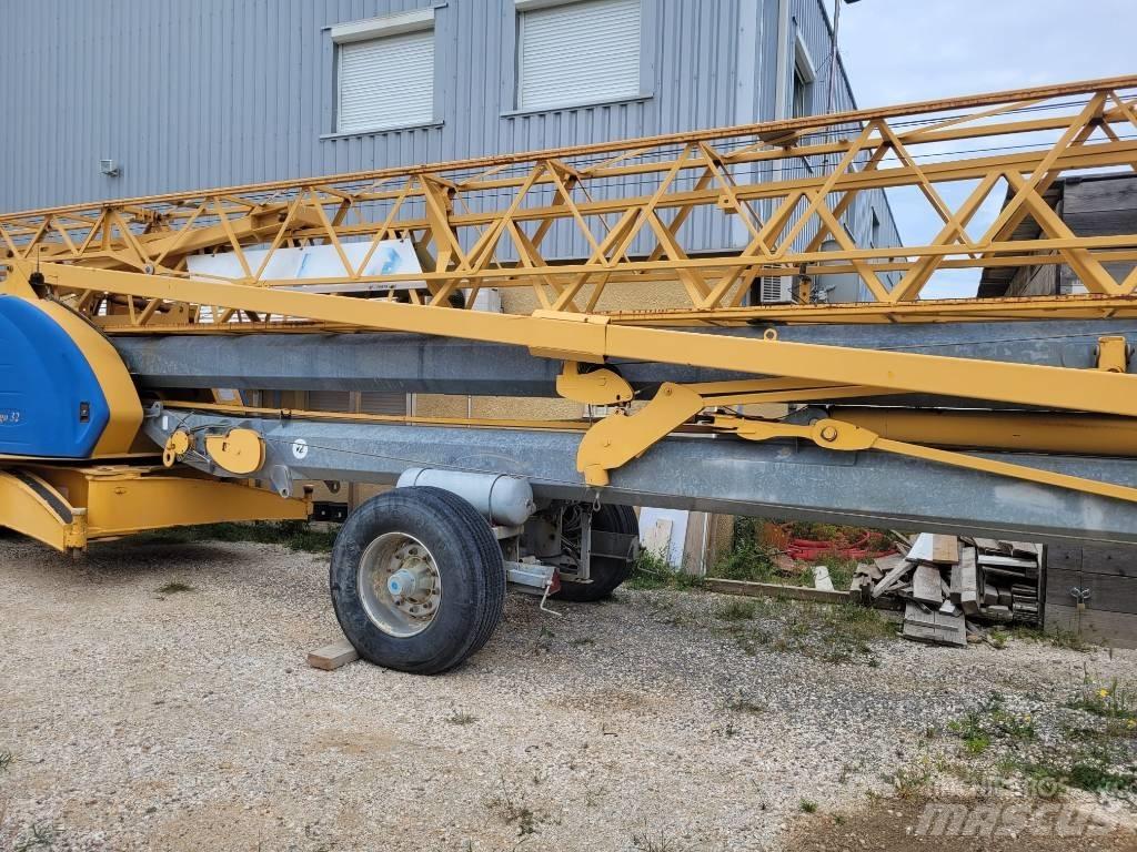 Potain IGO 32 Selbstaufrichtende Krane