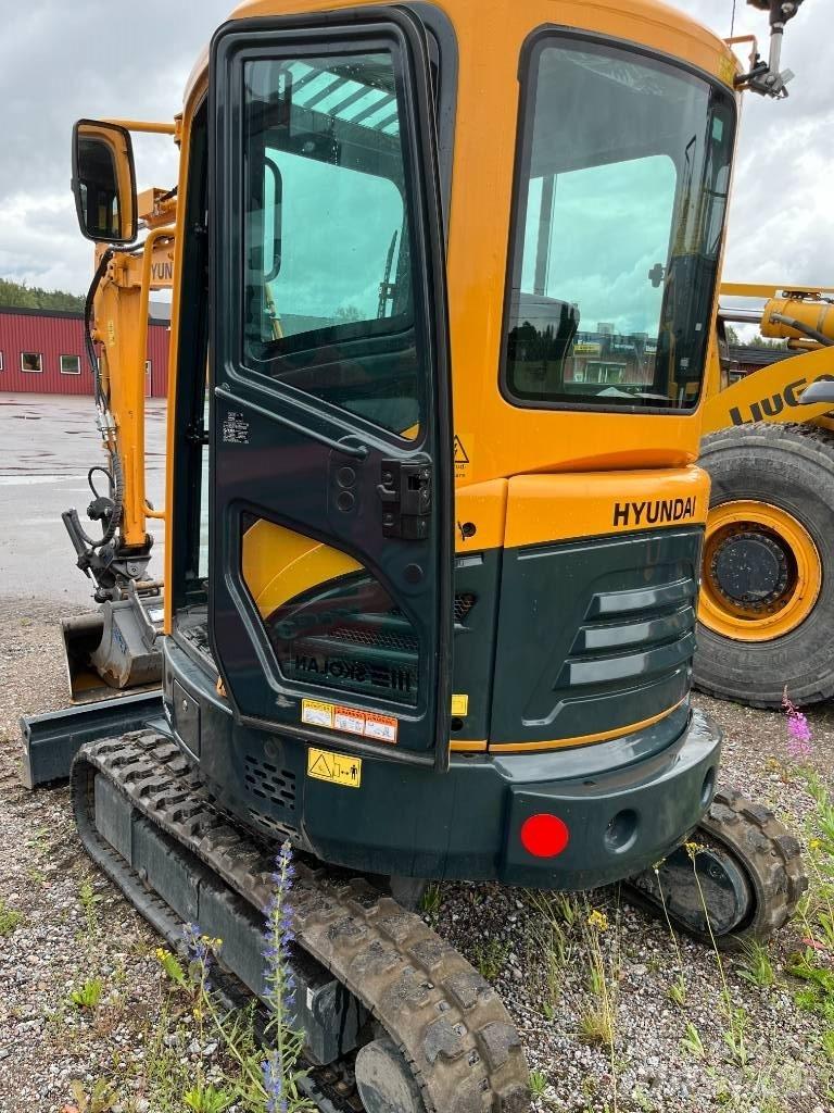 Hyundai R25Z-9 AK Minibagger < 7t