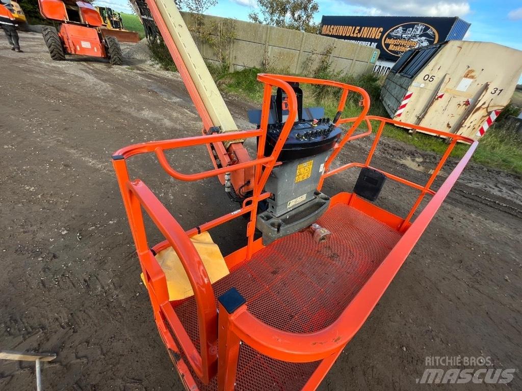 JLG 1500 SJ Teleskopbühnen
