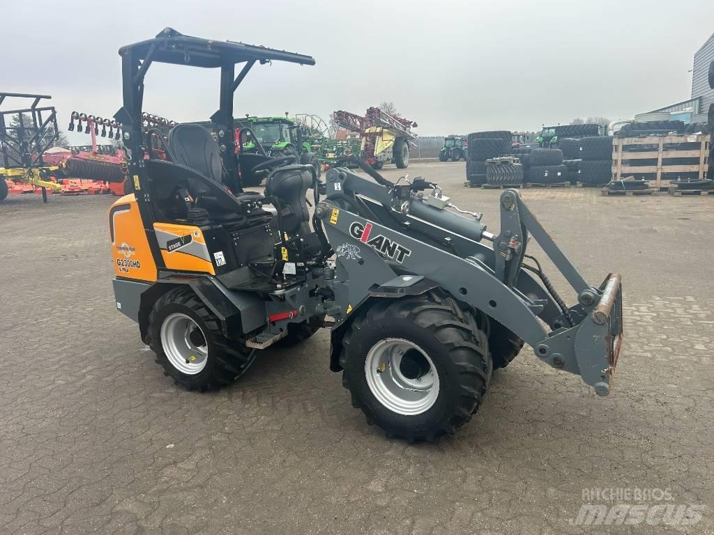 GiANT 2300 Xtra HD Multifunktionslader