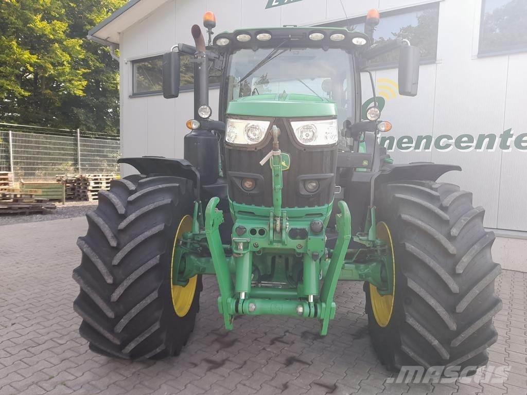 John Deere 6155R Traktoren