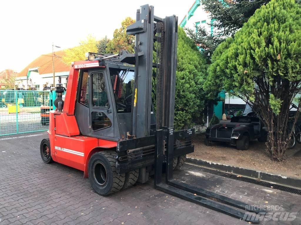 Mora M100C V-3100 LPG heftrucks