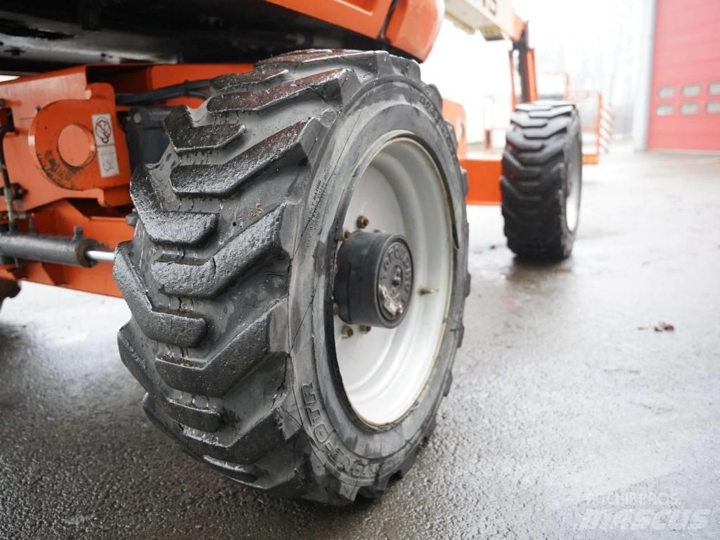 JLG 660 SJ Teleskopbühnen