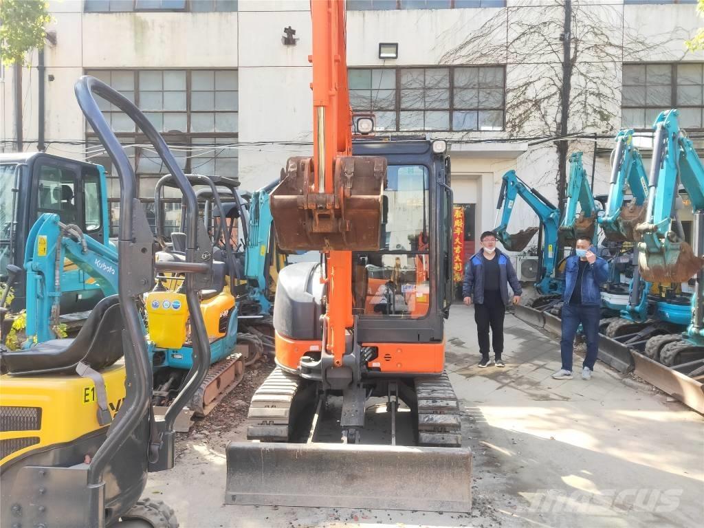 Hitachi ZX 30 U Minibagger < 7t