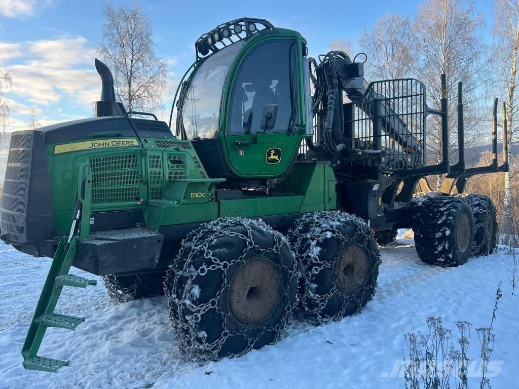 John Deere 1110 G Forwarder