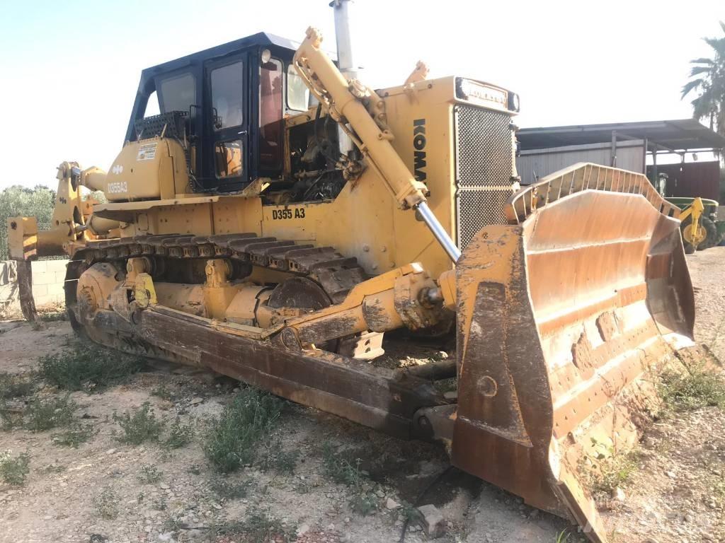 Komatsu D355A-3 Bulldozer