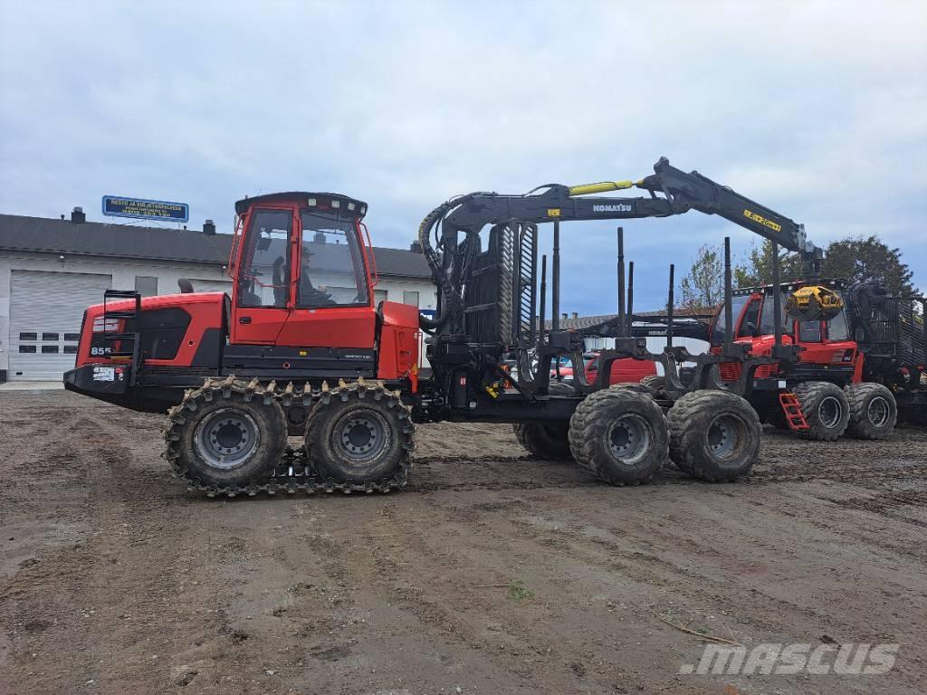 Komatsu 855 Forwarder