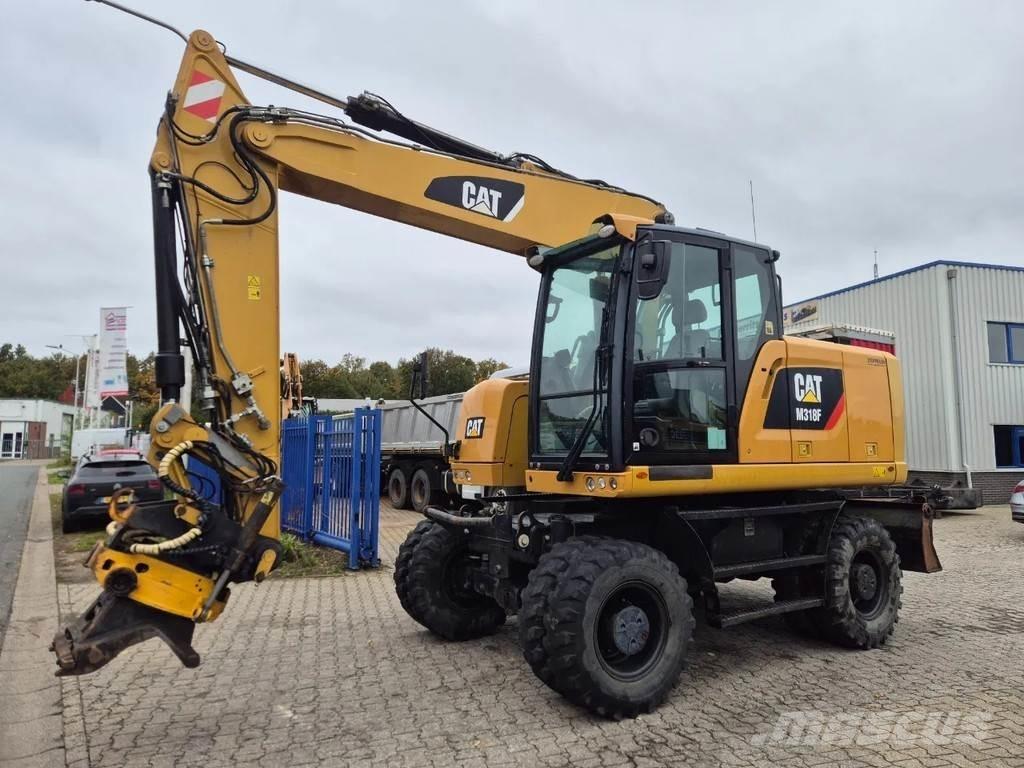CAT M 318 F Mobilbagger