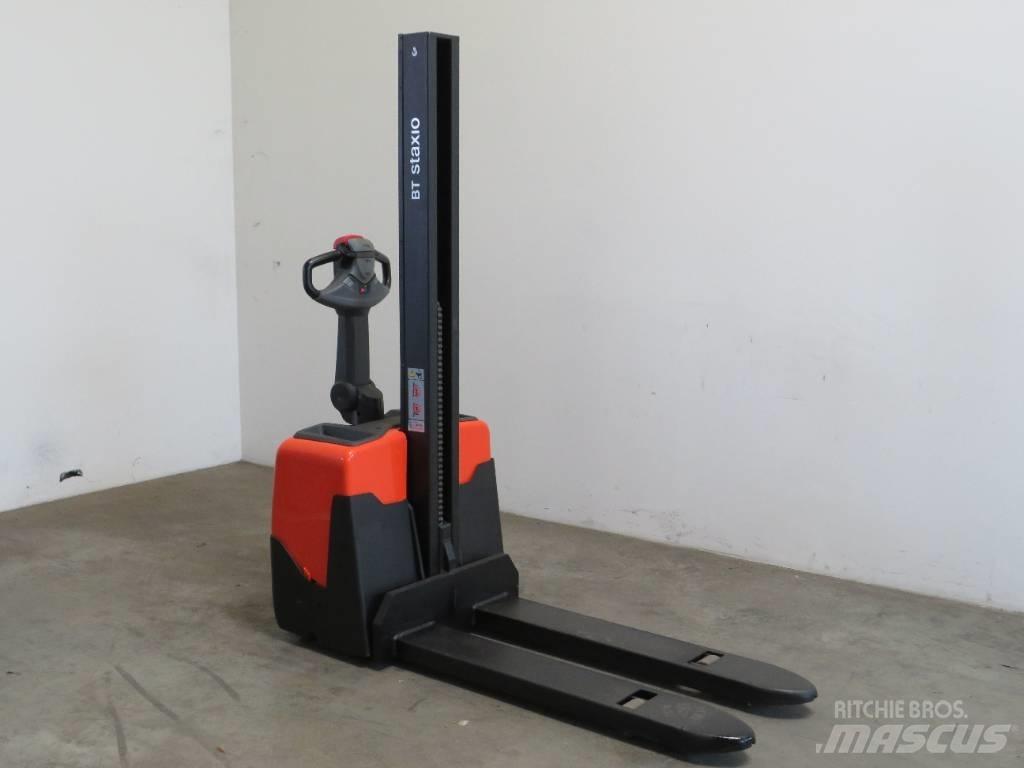 BT HWE 100 Deichselstapler