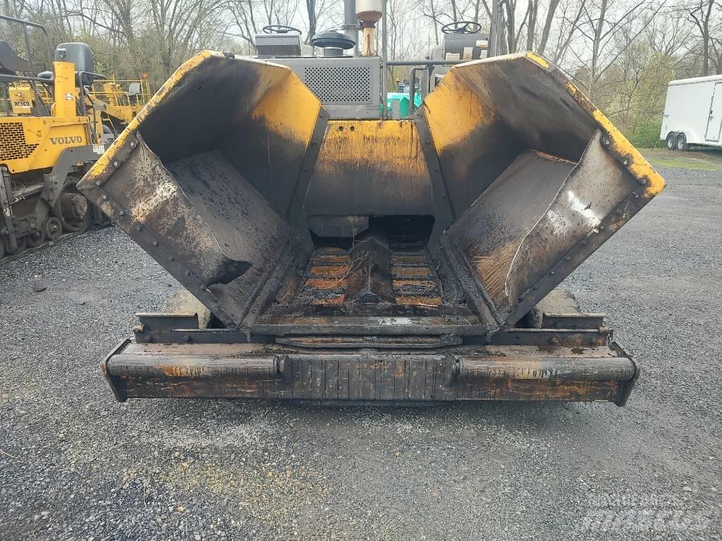 Volvo PF 2181 Strassenfertiger