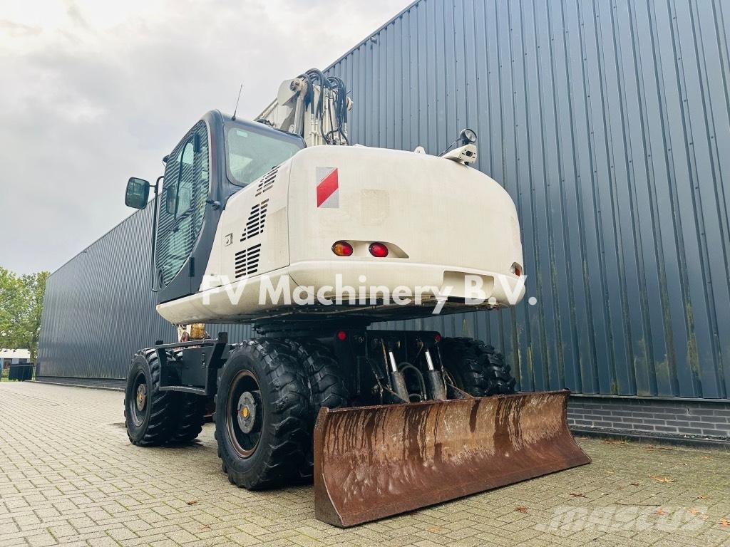 JCB JS 145 W Mobilbagger