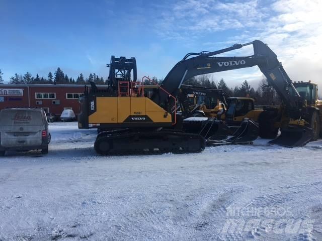 Volvo EC250EL Raupenbagger