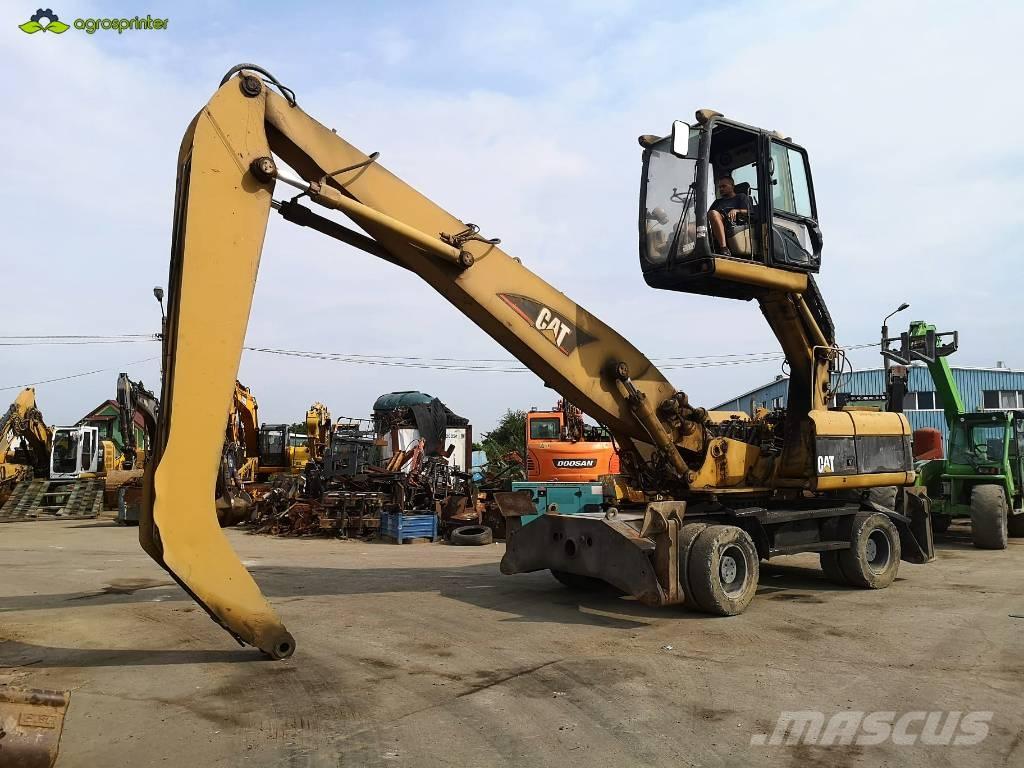 CAT M 322 C MH Materialumschlag