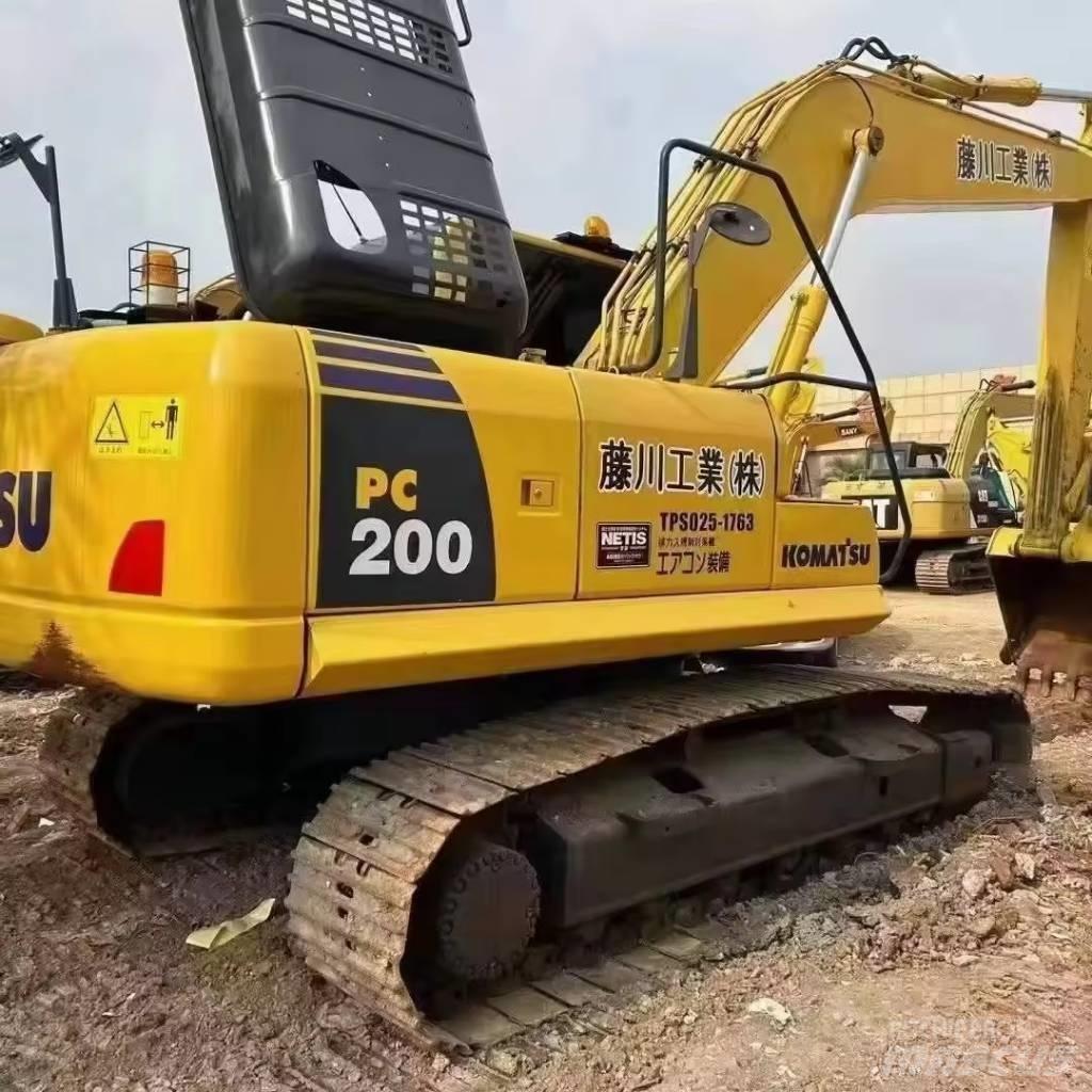 Komatsu PC 200 Raupenbagger
