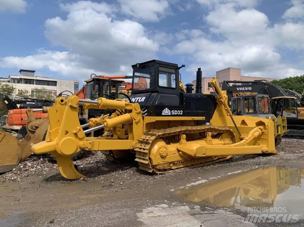 Shantui SD 32 Bulldozer