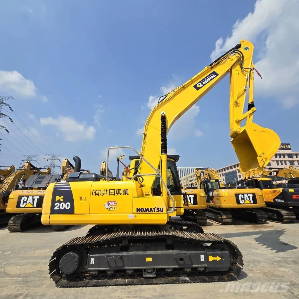 Komatsu PC 200-8 Raupenbagger