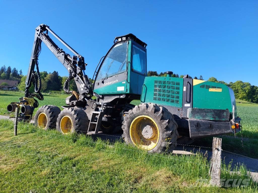 Timberjack 1270D Harvester