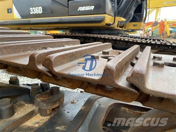 Komatsu PC450-8 Raupenbagger