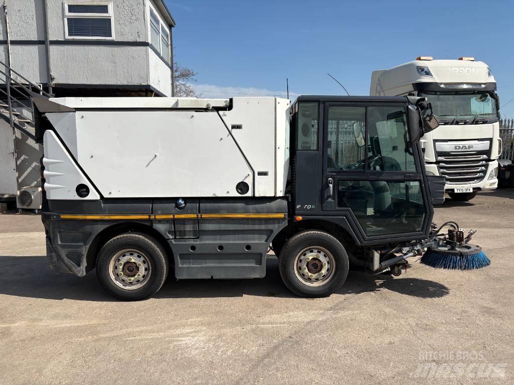 Schmidt Swingo 200 Kehrmaschine