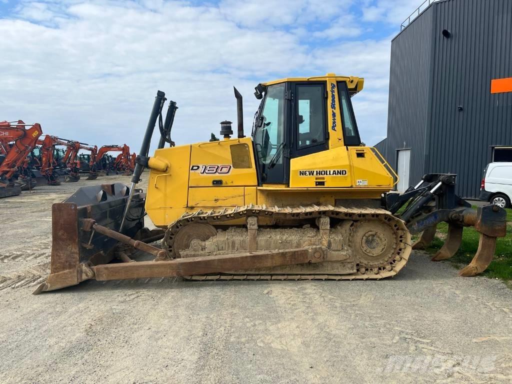 New Holland D180 Bulldozer