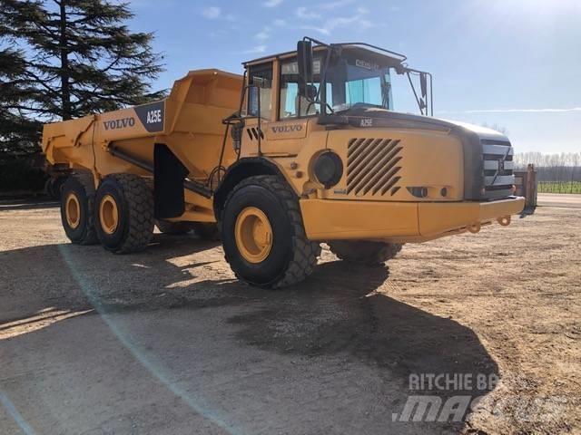 Volvo A 25 E Dumper - Knickgelenk