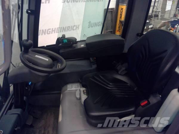 Jungheinrich EFG 215 Elektrische heftrucks