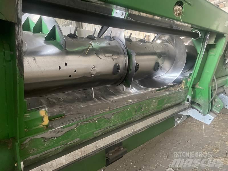 John Deere 635 X Schneidwerke