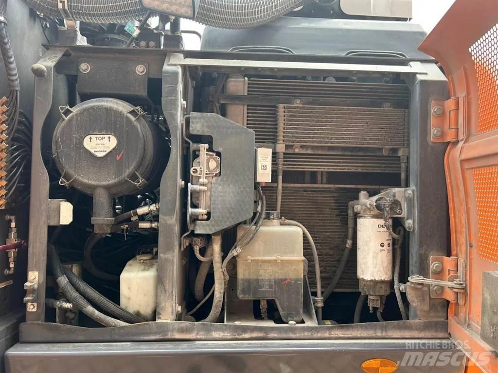 Doosan DX170W-5 Materialumschlag
