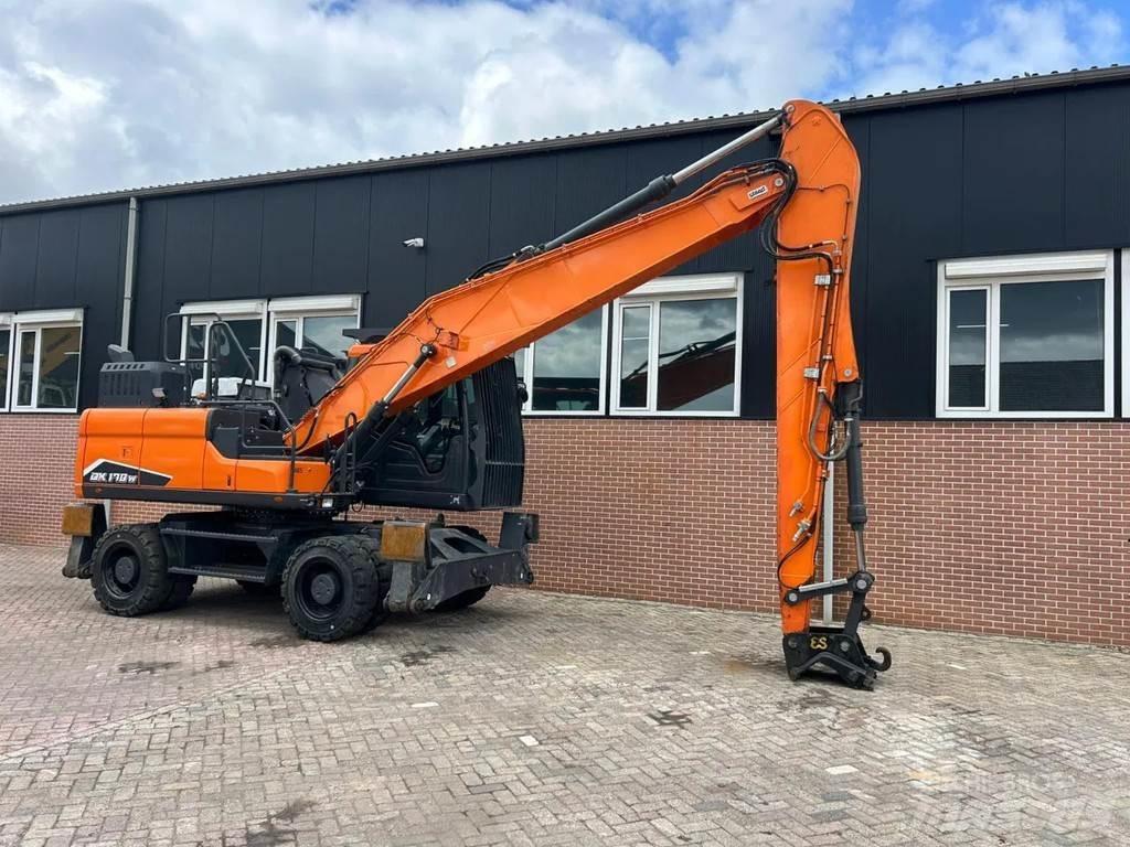 Doosan DX170W-5 Materialumschlag
