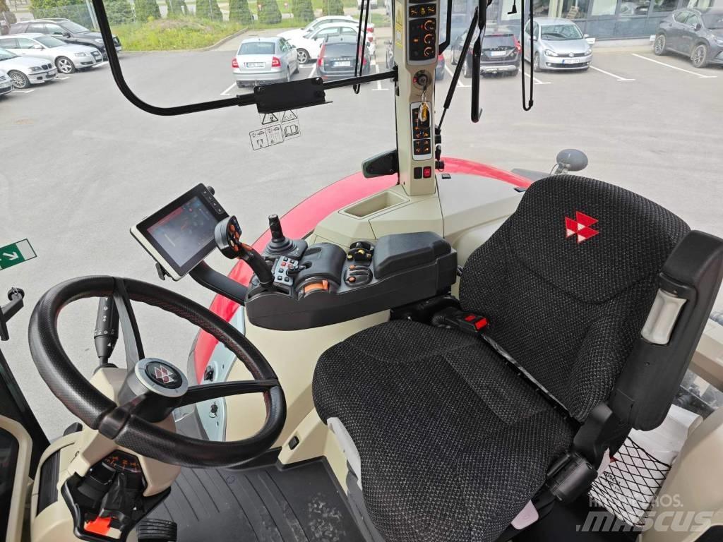 Massey Ferguson 8740 Traktoren