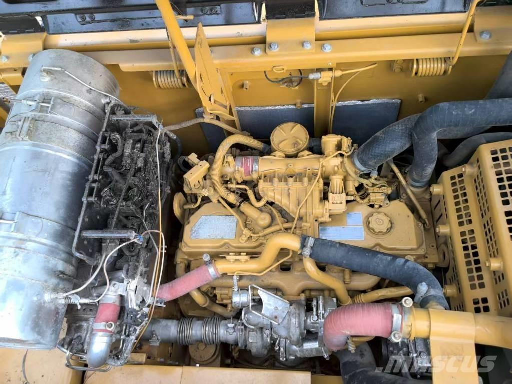 CAT 329 E Raupenbagger