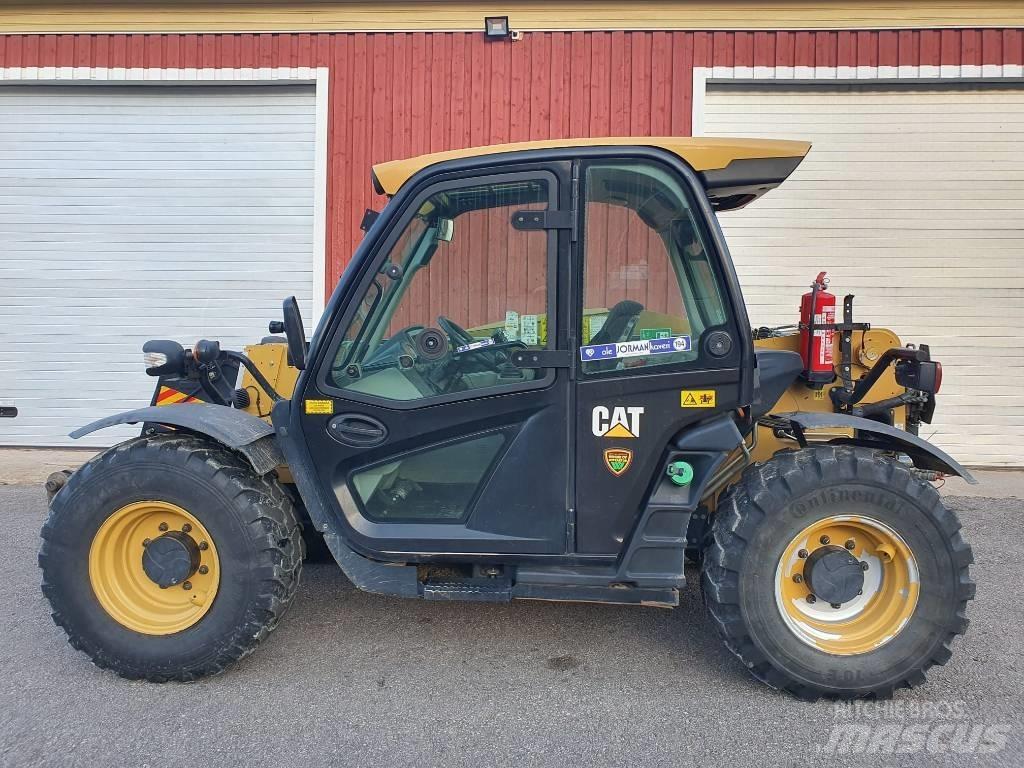 CAT TH306D Teleskoplader für Landwirtschaft