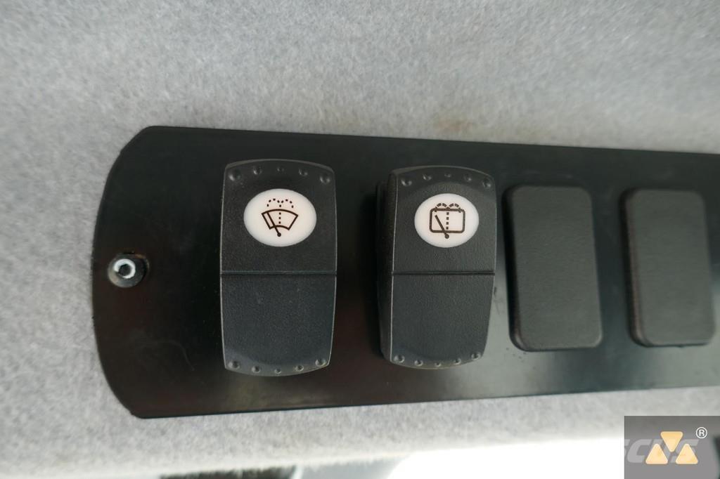 CAT CB10 Tandemwalzen