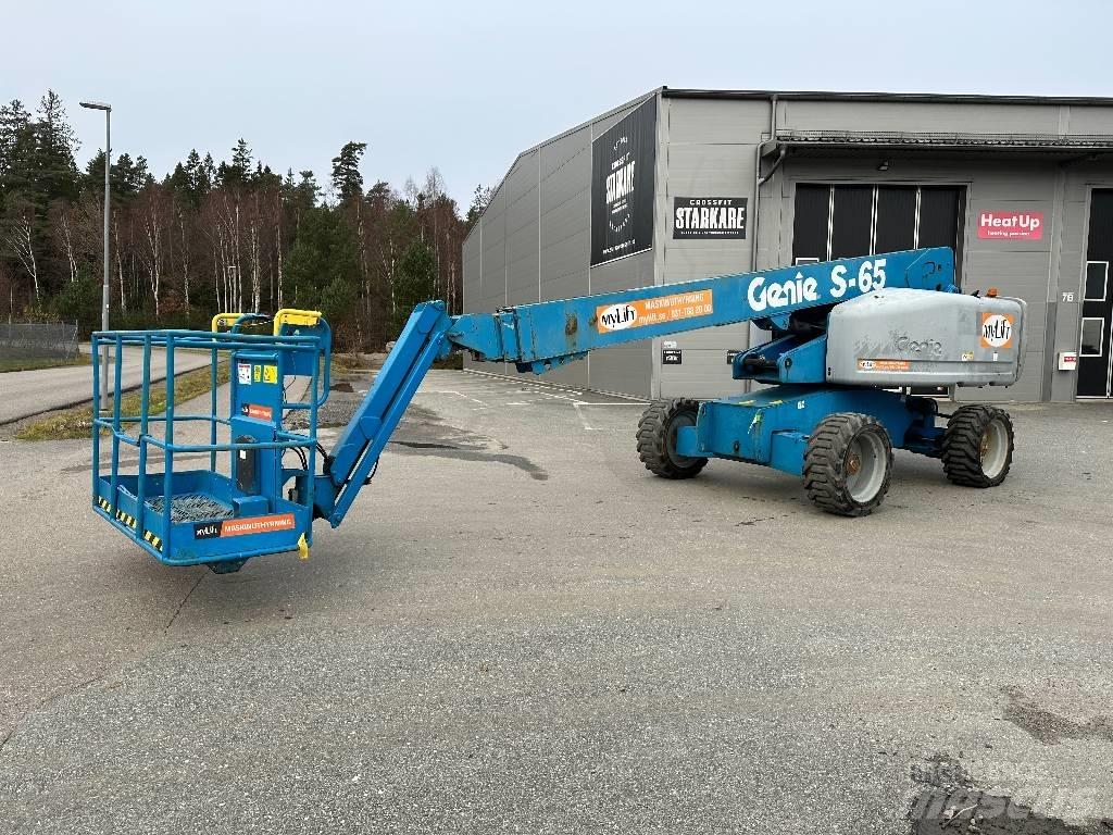 Genie S 65 Gelenkteleskoparbeitsbühnen