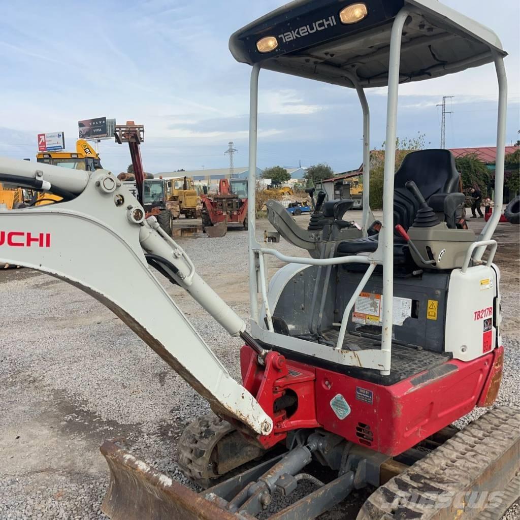 Takeuchi TB 217 R Minibagger < 7t