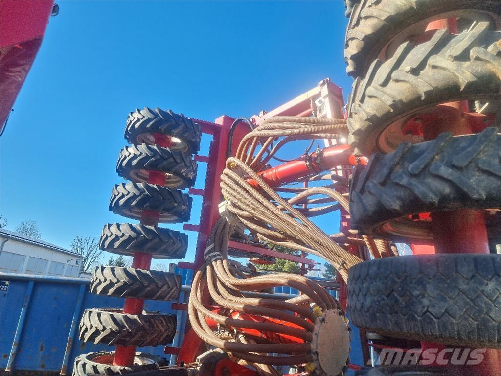 Horsch Pronto 6 RZ Drillmaschinen